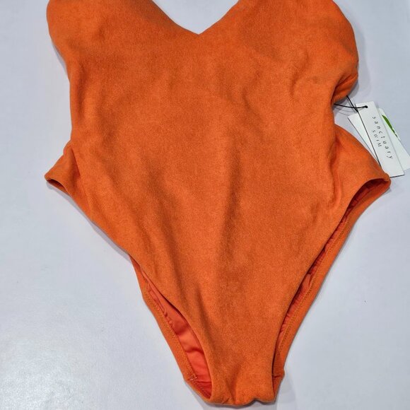 Sanctuary Splash Solids High Leg One Piece Swimsuit - Picture 6 of 10